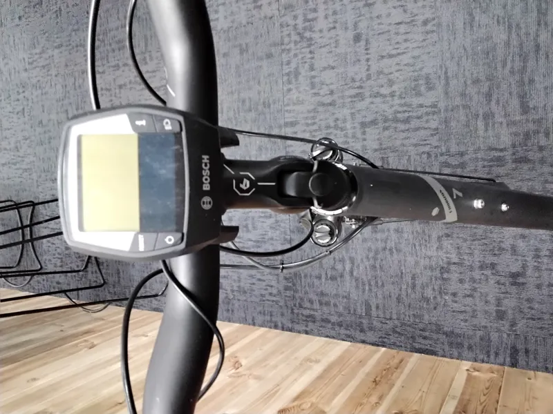 Bergamont E-Horizon 7 Wave Ex-Hire Electric bike Black Large-4