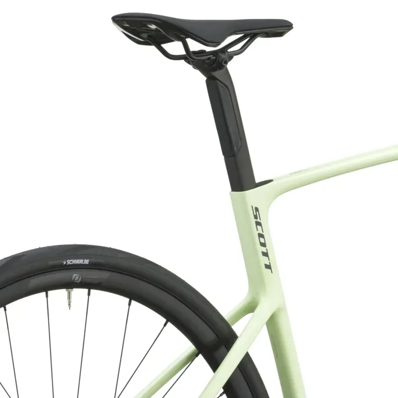 Scott Addict 40 Road Bike in Cream Green-7