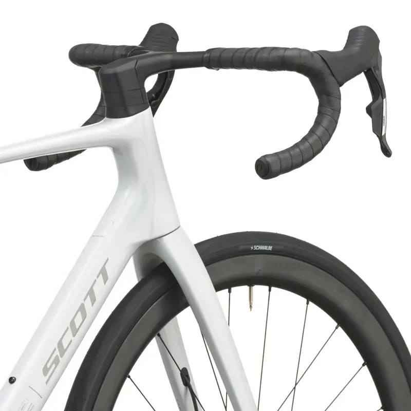Scott Addict 10 Road Bike in Rainbow White-5
