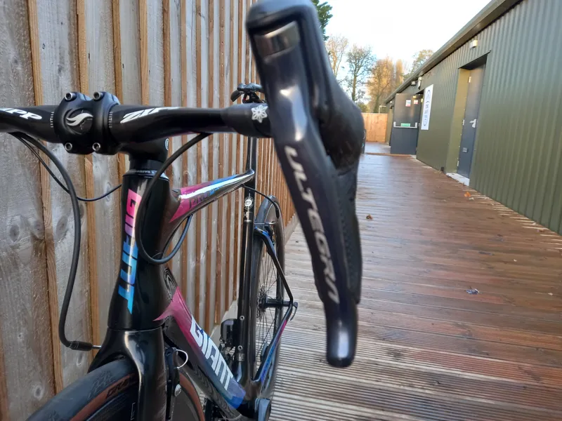 Preloved Giant Propel Advanced SL Carbon Road bike Size Medium-11