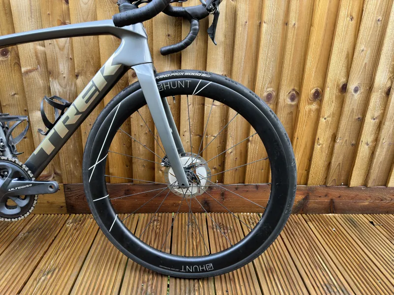 Preloved Trek Emonda SL 6 Disc Carbon Road Bike in Grey - 54cm-1