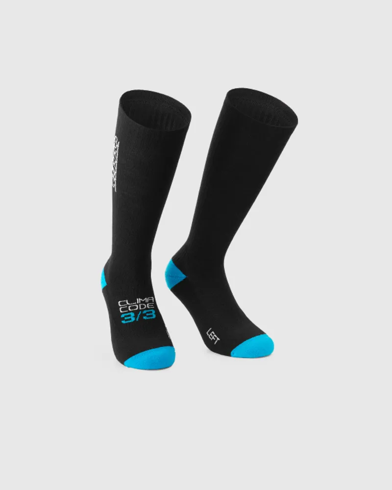 Assos Ultraz FUGU Winter Socks Long - black series
