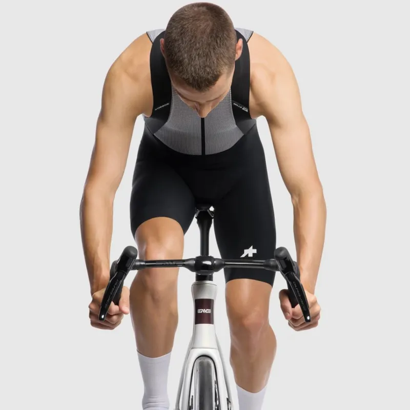 Assos Mille GT Bib Shorts S11 in Black Series-4