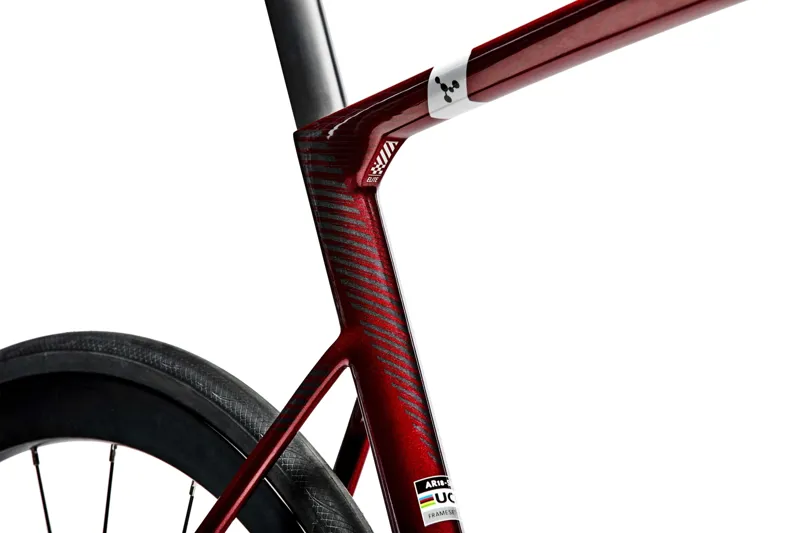 Argon 18 Sum Carbon Road Bike Sram Rival eTap AXS-8