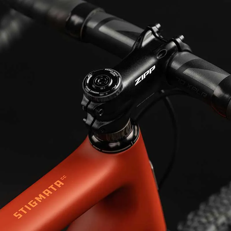 Santa Cruz Stigmata Carbon CC 2024 Gravel Bike - Rival AXS 1X in Brick Red-3