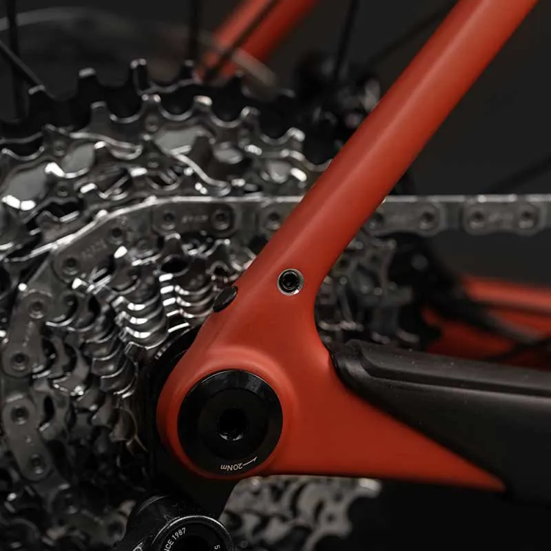 Santa Cruz Stigmata Carbon CC 2024 Gravel Bike - Rival AXS 1X in Brick Red-6