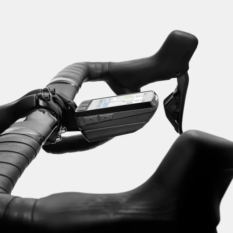 Wahoo ELEMNT BOLT 3 GPS Cycle Computer-2